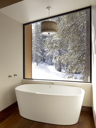 现代简约风格厨房三层平顶别墅卧室温馨按摩浴缸效果图