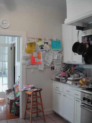 现代简约风格单身公寓厨房唯美橱柜设计图
