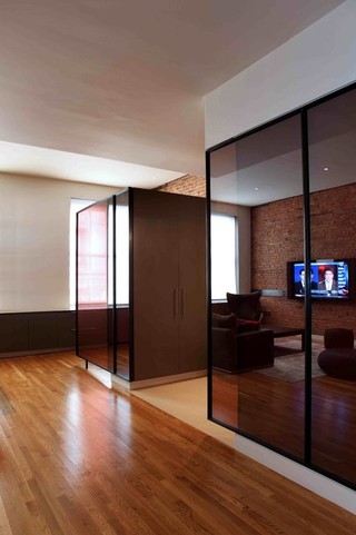 现代简约风格卫生间复式公寓大气卧室窗户效果图