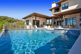 现代美式风格一层别墅现代简洁室内游泳池装修效果图
