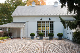 现代美式风格三层独栋别墅温馨进门入户花园装修