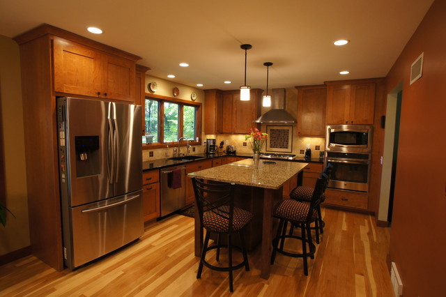 柔美灯光温馨氛围 莎巴卡小径厨房餐厅家具设计5/11