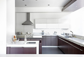 现代简约风格实用4平方厨房装修效果图