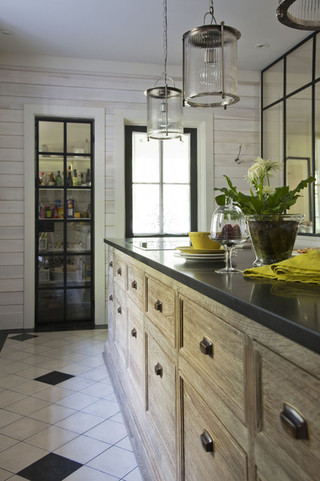 现代简约风格一层半小别墅温馨客厅开放式厨房吧台设计图
