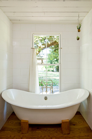 美式风格200平米别墅现代简洁卫浴用品装修效果图
