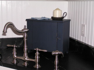 欧式风格卧室公寓中式古典卫浴用品设计图