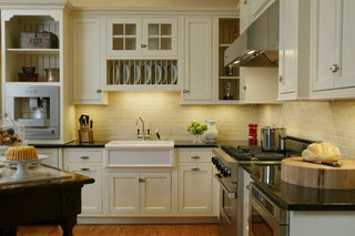 美式风格老年公寓舒适 6平方厨房装修