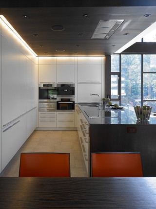英伦风格200平米别墅时尚衣柜2013整体厨房设计