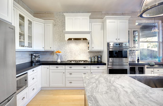 现代简约风格厨房三层双拼别墅简单实用家庭过道装修效果图