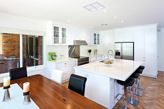 欧式风格客厅大气 6平方厨房折叠餐桌图片