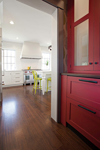 欧式风格客厅大气4平方厨房家用餐桌图片