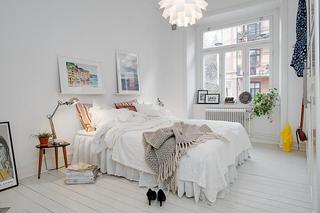 北欧风格小户型温馨卧室装修图片