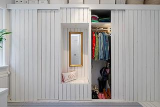 现代简约风格小户型简洁白色衣柜设计