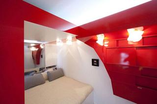 现代简约风格小户型时尚红色卧室设计图纸