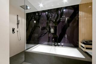 现代简约风格复式豪华整体卫浴装潢