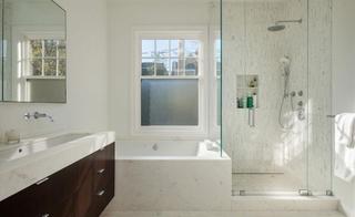 现代简约风格公寓简洁整体卫浴设计