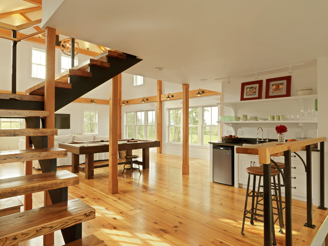 木结构 农场风别墅内装修 用木材构架出舒适感