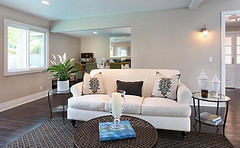 简欧风格白领公寓大方简洁客厅客厅沙发效果图