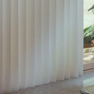 现代简约风格卧室唯美白色门富裕型效果图