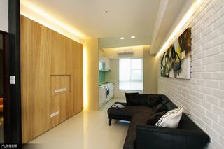 loft风格公寓简洁客厅改造