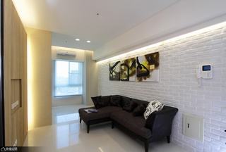 loft风格公寓简洁沙发背景墙设计图