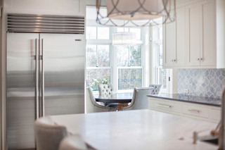 现代简约风格厨房复式客厅吊顶简洁品牌小家电效果图