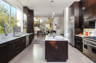 现代简约风格厨房小清新富裕型4平米厨房装修效果图