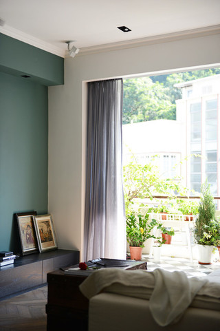 现代简约风格卫生间一层半小别墅浪漫卧室卧室窗帘图片