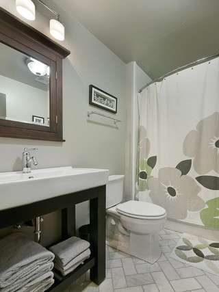 欧式简约风格2014年别墅唯美品牌浴室柜图片