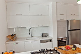现代简约风格餐厅单身公寓厨房小清新收纳柜效果图