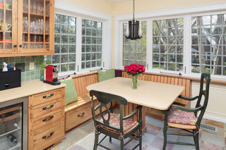 欧式风格卧室一层半别墅欧式奢华红木家具餐桌效果图