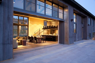 欧式风格一层半别墅舒适15平米客厅设计图纸
