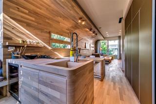 东南亚风格公寓舒适原木色开放式厨房改造