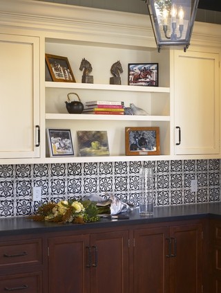 欧式风格三层小别墅 新古典4平米小厨房设计图纸
