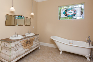 现代美式风格一层半别墅乐活浴缸龙头效果图