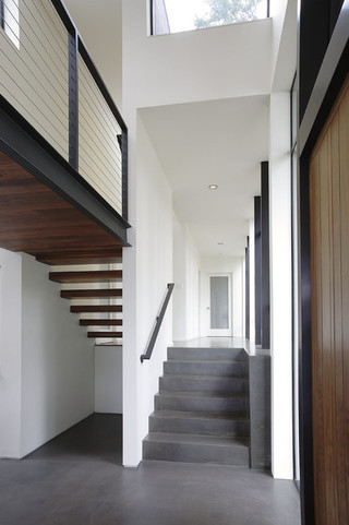 现代美式风格三层半别墅大气别墅楼梯设计图设计图纸