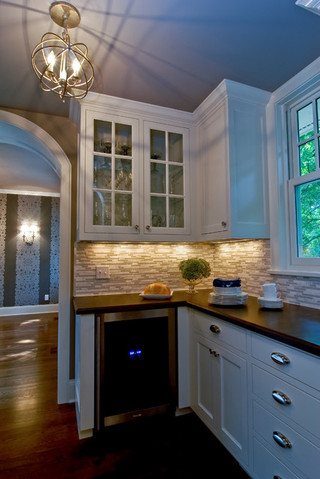 现代简约风格客厅三层小别墅现代简洁欧式开放式厨房设计