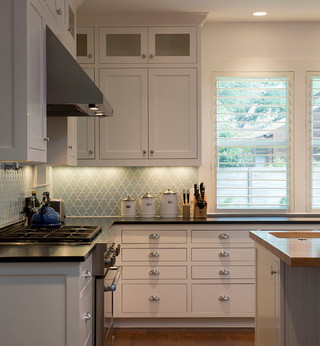 现代欧式风格200平米别墅客厅简洁开放式厨房吧台设计图纸
