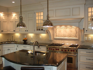 大理石映衬的豪华 哥伦比亚经典厨房设计