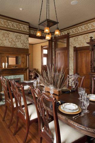 新古典风格2013年别墅稳重客厅与餐厅灯设计