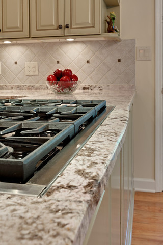 美式风格卧室复式公寓温馨冰柜图片