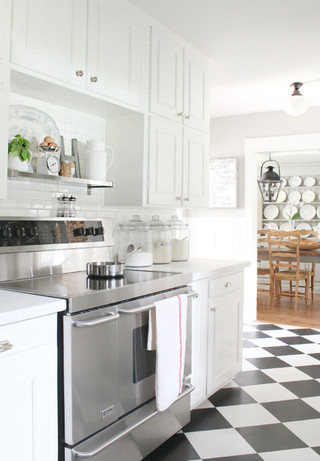 欧式田园风格浪漫婚房布置白色橱柜整体厨房颜色装潢