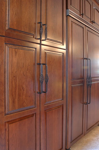 地中海风格室内中式古典冷色调品牌移门衣柜设计
