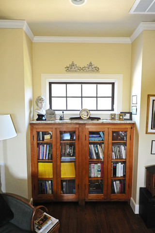 美式风格三室一厅简装豪华经济型电脑桌书架效果图
