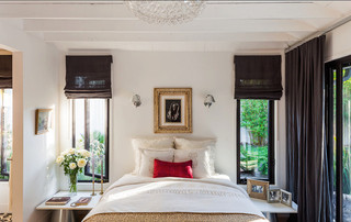 现代欧式风格10平米白色地毯别墅门厅客厅过道吊顶装修图片