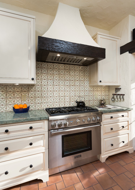 美式风格厨房设计  经典白色让厨房更整洁