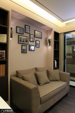 现代简约风格公寓沙发背景墙设计图