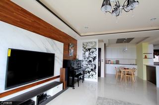 日式风格公寓舒适电视背景墙装修图片