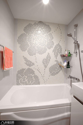 简约风格实用浴缸旧房改造家装图片