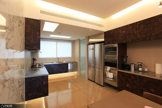 东南亚风格公寓奢华厨房效果图